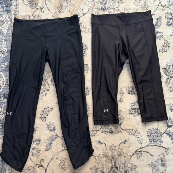 Under Armour UA HeatGear Capri Large Compression Black Sports Leggings Lot Of 2 - Picture 1 of 5